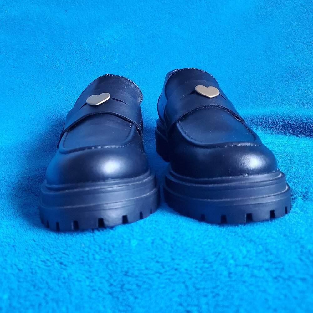 Women's Chunky Black Loafers by American Eagle Outfitters Size 8 - Picture 2 of 7